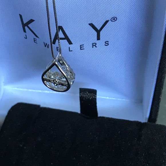 Kay Jewelers floating diamond pendant - Picture 3 of 5